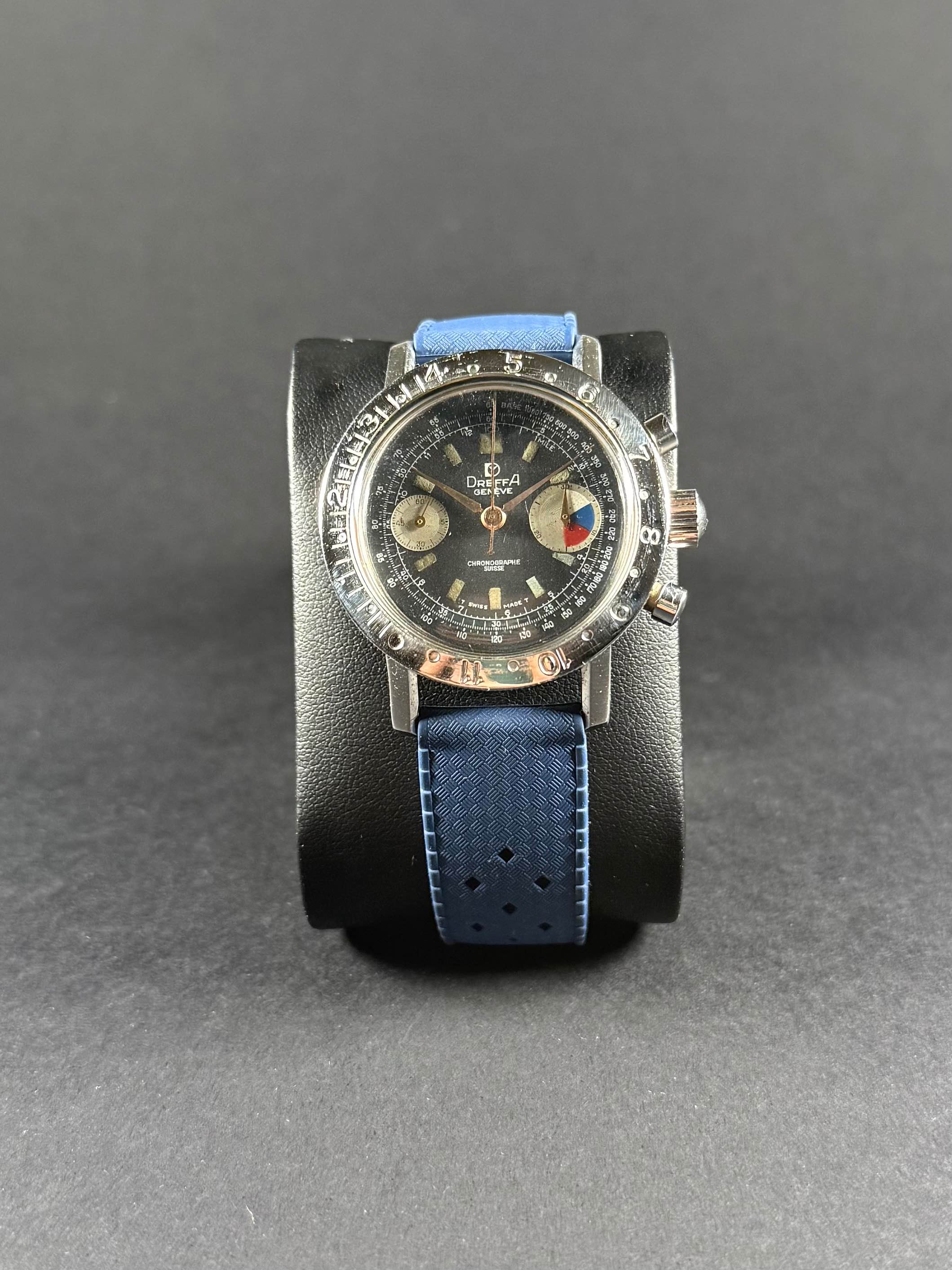 Dreffa Chronographe Suisse vista frontal, esfera negra, funciones de cronógrafo