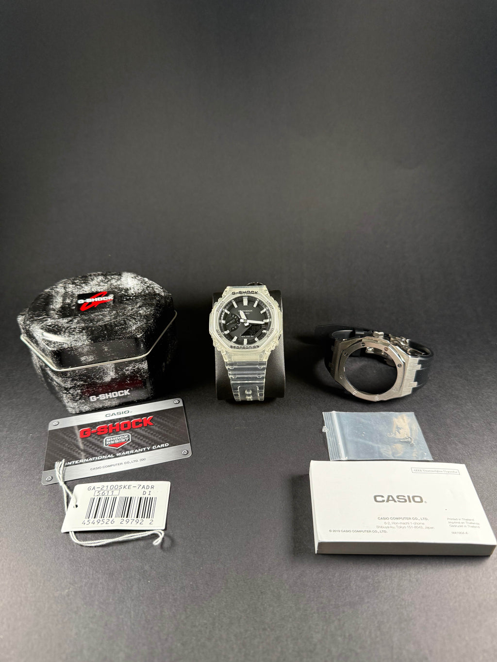 G-Shock GA2100 con caja y accesorios completos