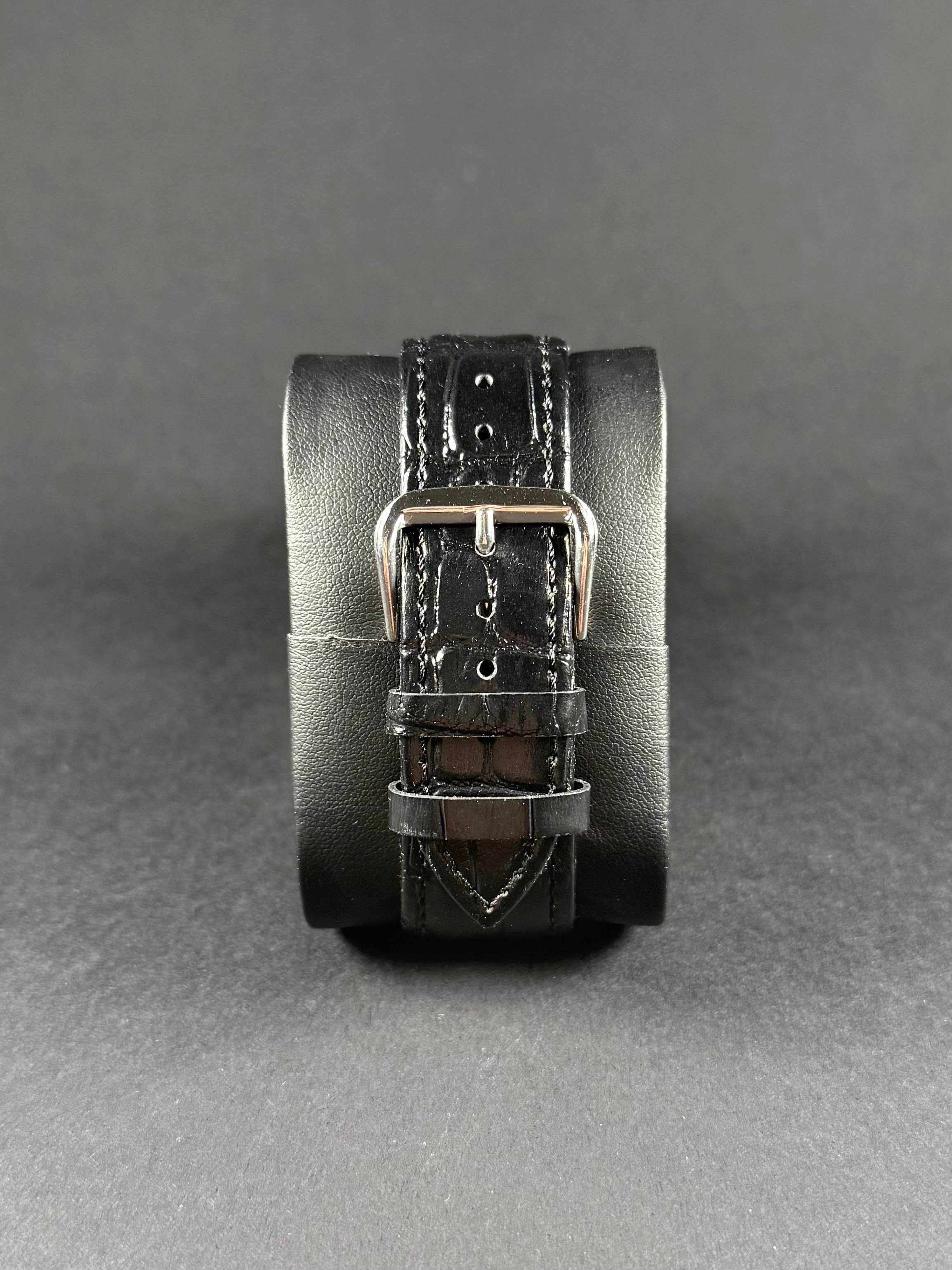 Longines Ultra-Chron 7970 vista trasera, calibre automático visible