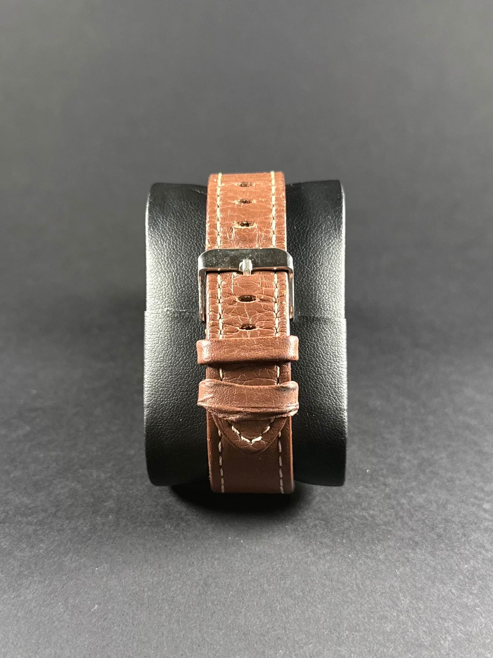 Omega Seamaster 120 vista trasera, tapa sólida de acero inoxidable